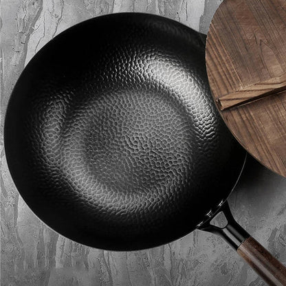CoftDrew Professional Carbon Steel Wok with Wooden Lid